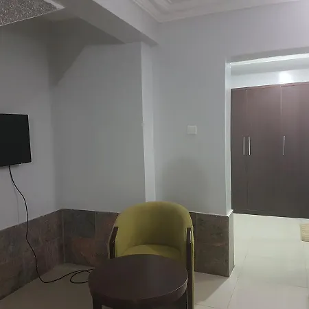 Green Suites Villa 3*